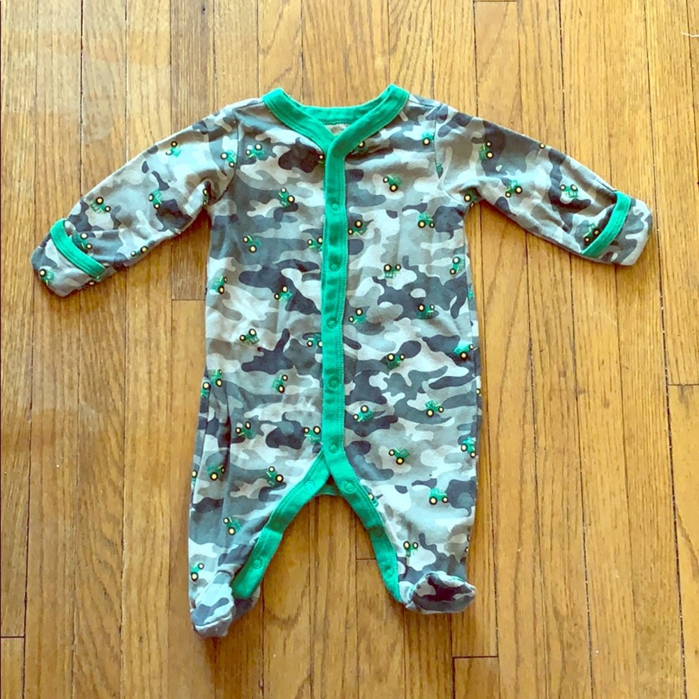 Size 3 mos John Deere